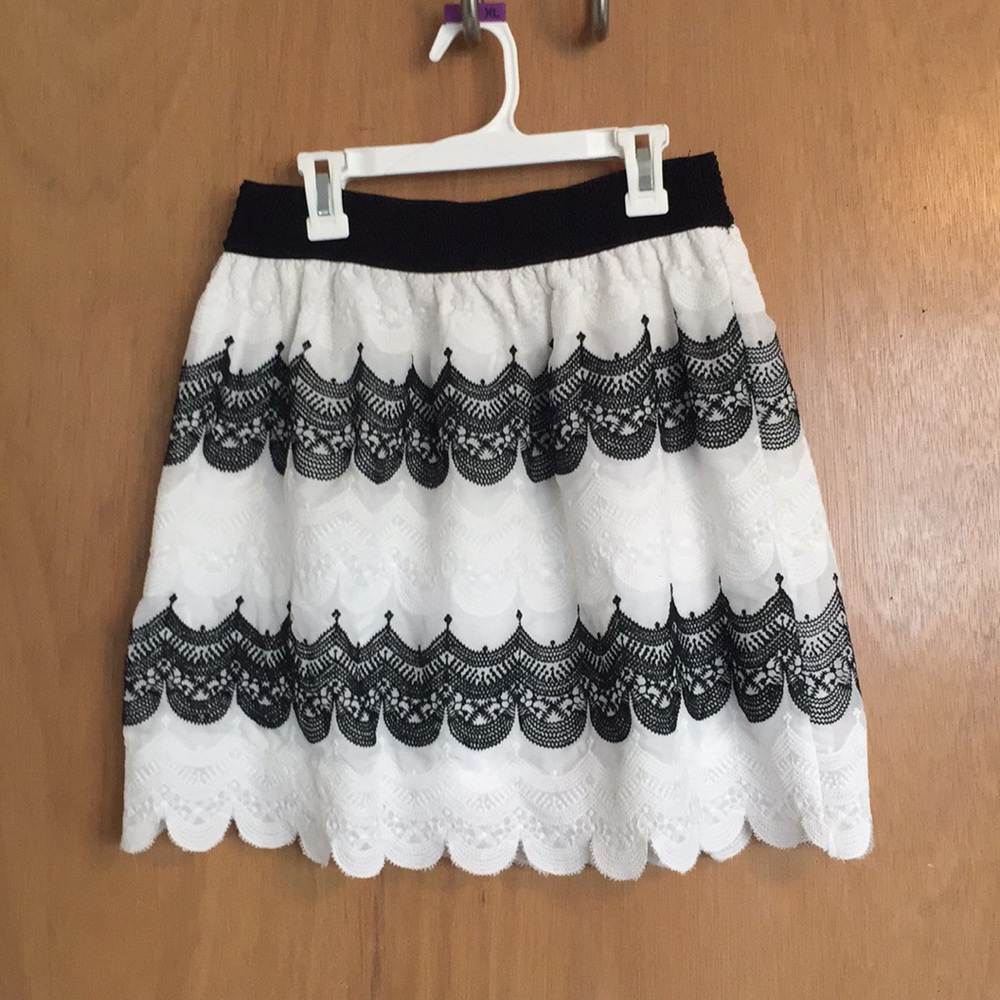 Francesca’s Collection black and white skirt